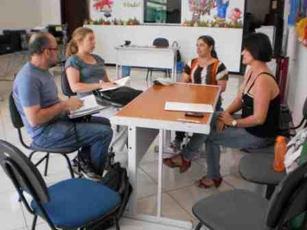 Encontro com funcionárias da Sec. Educ. Vargem Grande do Rio Pardo